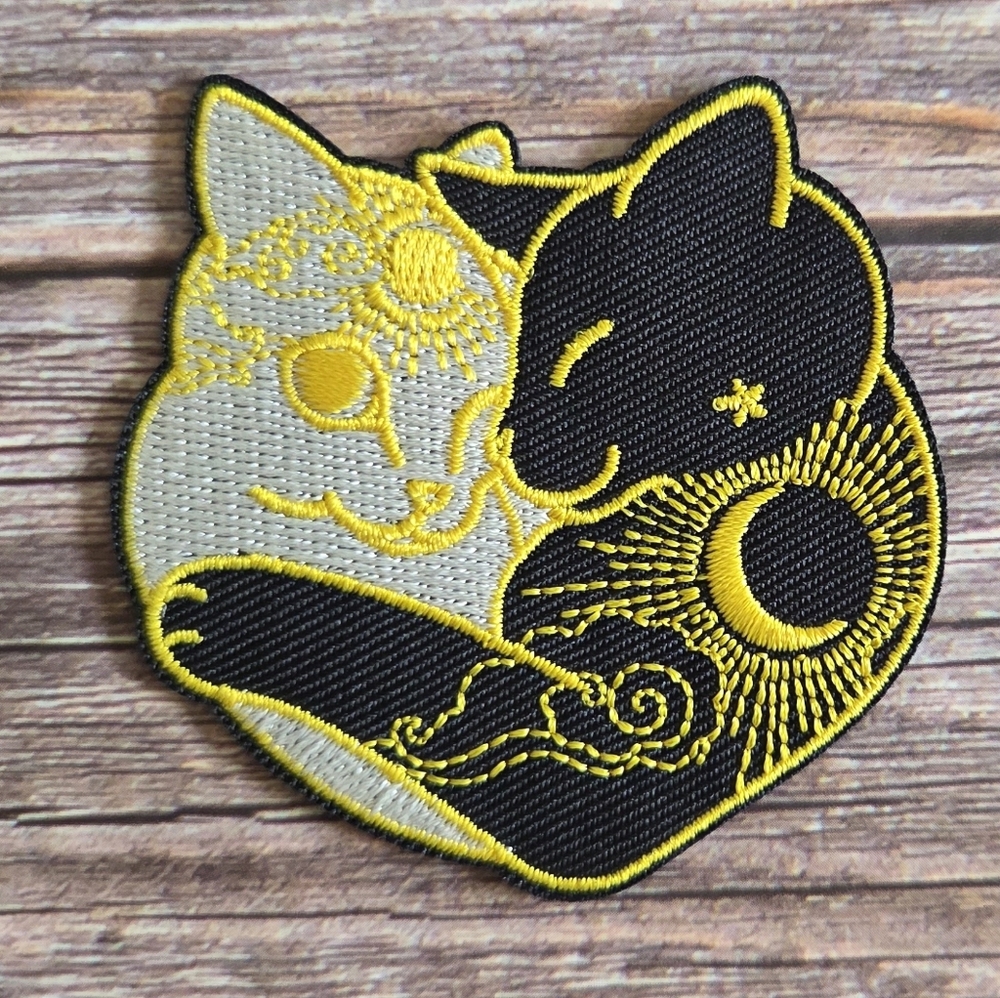 3/13$ Mystical Magic Sun And Moon Witchy Cats Embroidered Iron on Patch.